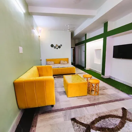 Yellow Homestay - Modern 2Bhk Ac Stay Jabalpur Exterior photo